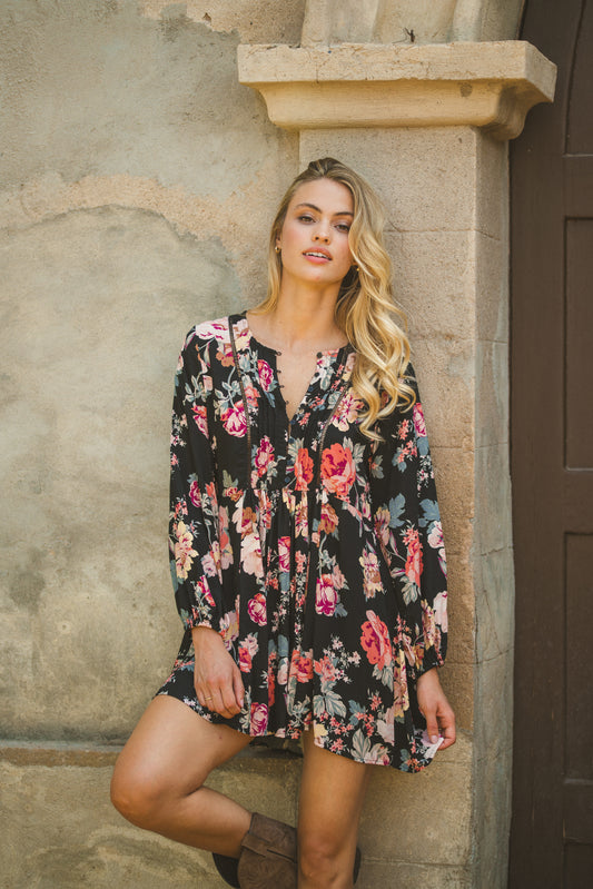 Winter Rose Black Isabella Tunic